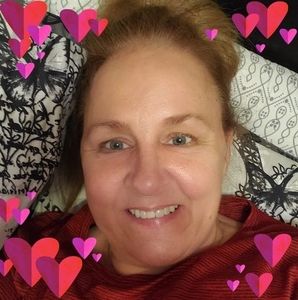 Meet your Posher, Lynn